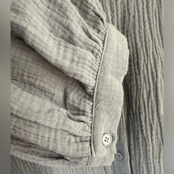 GeeGee Sage Gauze Tunic Size: 1XL - Picture 4 of 8